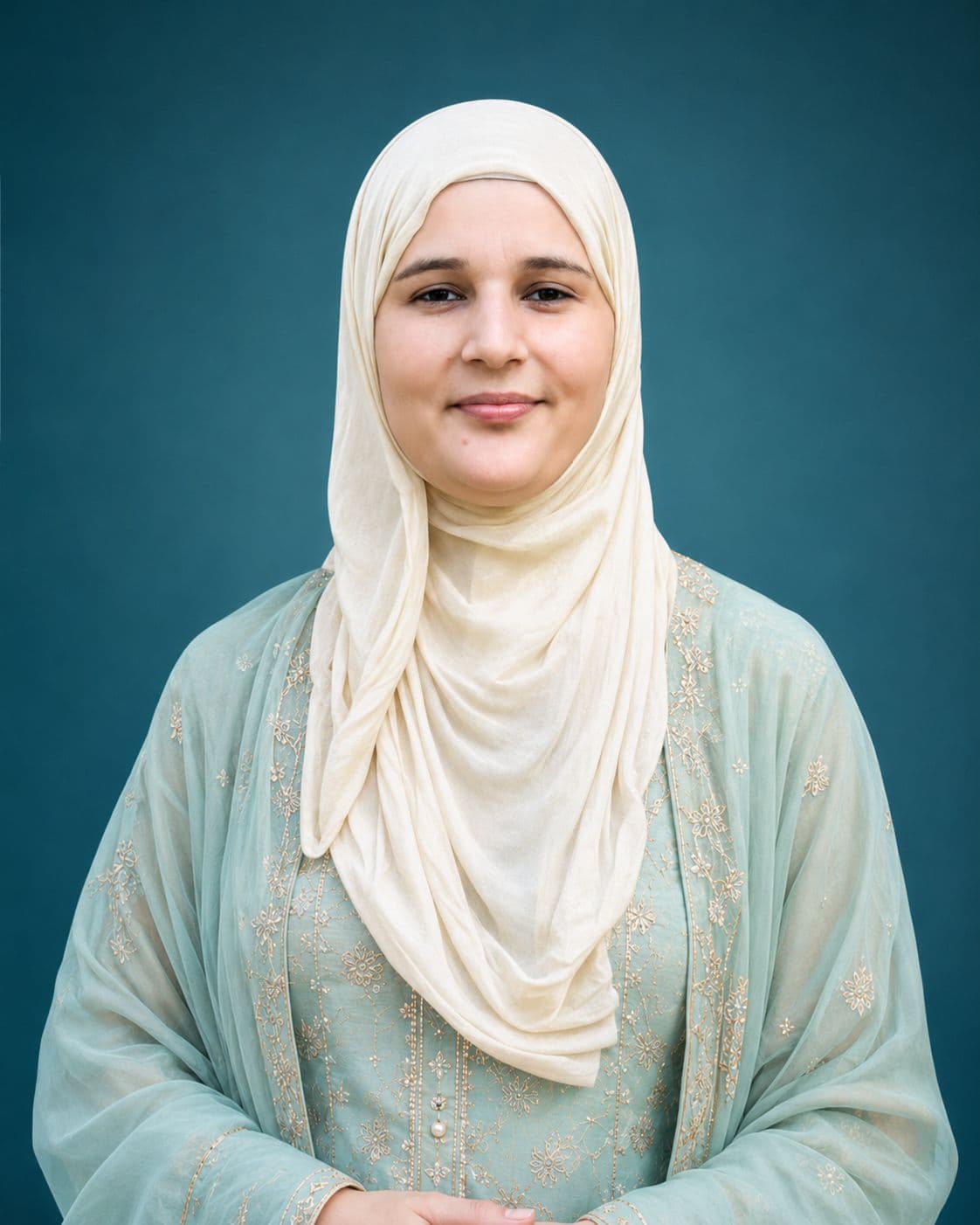 Hamida Akbar, Founder